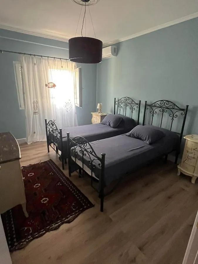 Lizas Apartment Himarë